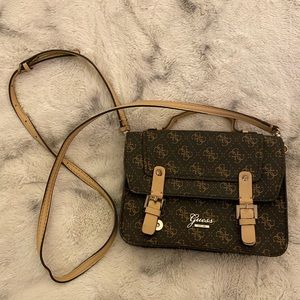 Guess crossbody bag